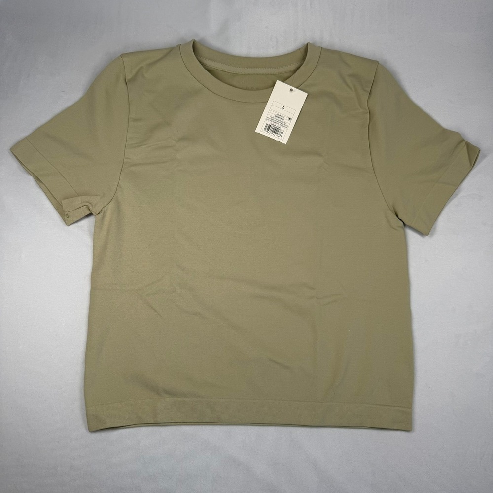 A New‎ Day Womens T-Shirt Green Large Short Sleeve Fitted New